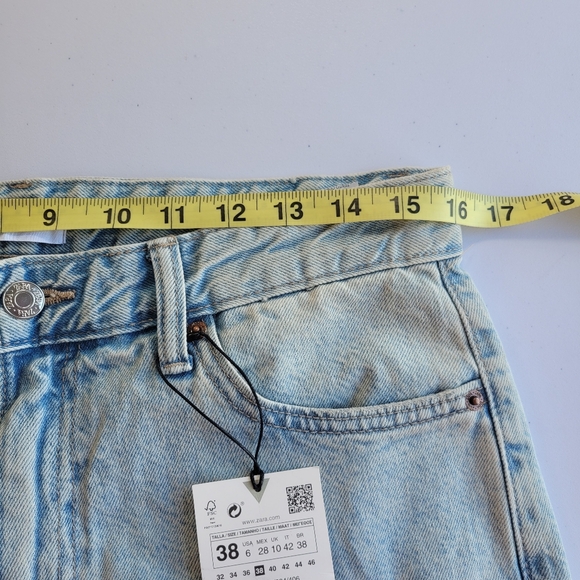 NWT ZARA Cargo Jeans with Side Zippers – Size 6 / 38 - Picture 4 of 7